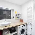 Guestready - Chic Retreat With Balcony For 2 Διαμέρισμα Παρίσι