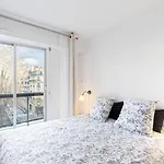 Διαμέρισμα Guestready - Chic Retreat With Balcony For 2 Παρίσι