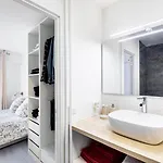 Guestready - Chic Retreat With Balcony For 2 Παρίσι
