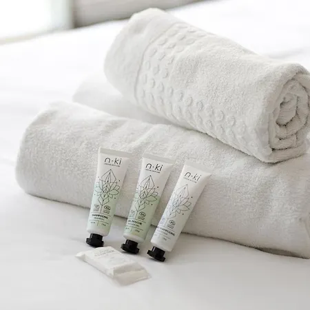 Guestready - Chic Retreat With Balcony For 2 דירה *