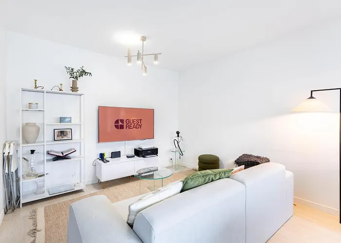 Guestready - Chic Retreat With Balcony For 2 아파트 *