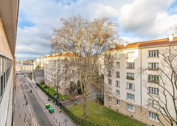 Guestready - Chic Retreat With Balcony For 2 דירה פריז