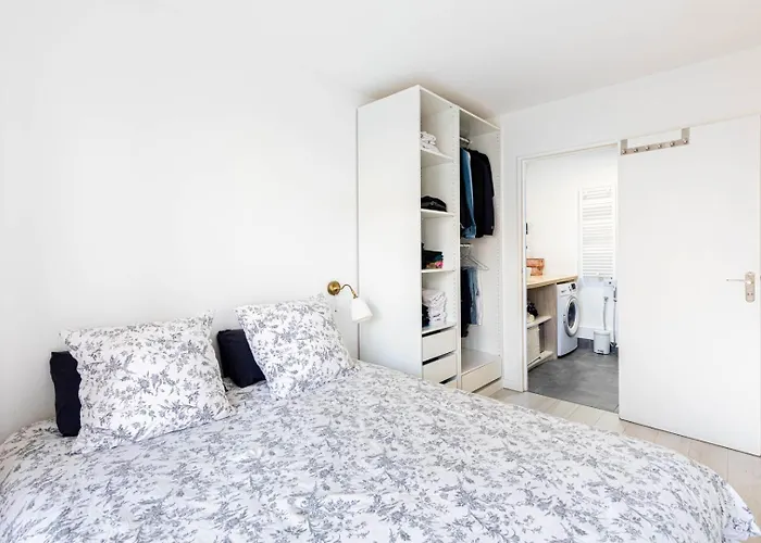 Guestready - Chic Retreat With Balcony For 2