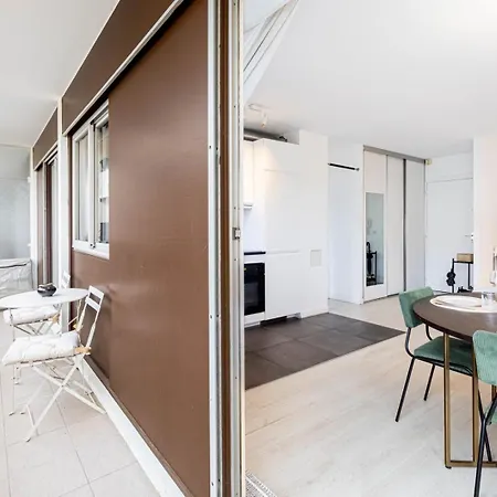 Guestready - Chic Retreat With Balcony For 2 *